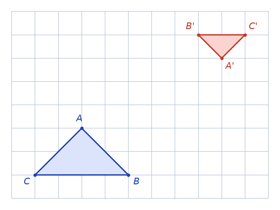 Quadrillage avec un grand triangle ABC en bas à gauche et un petit triangle A'B'C' retourné en haut à droite